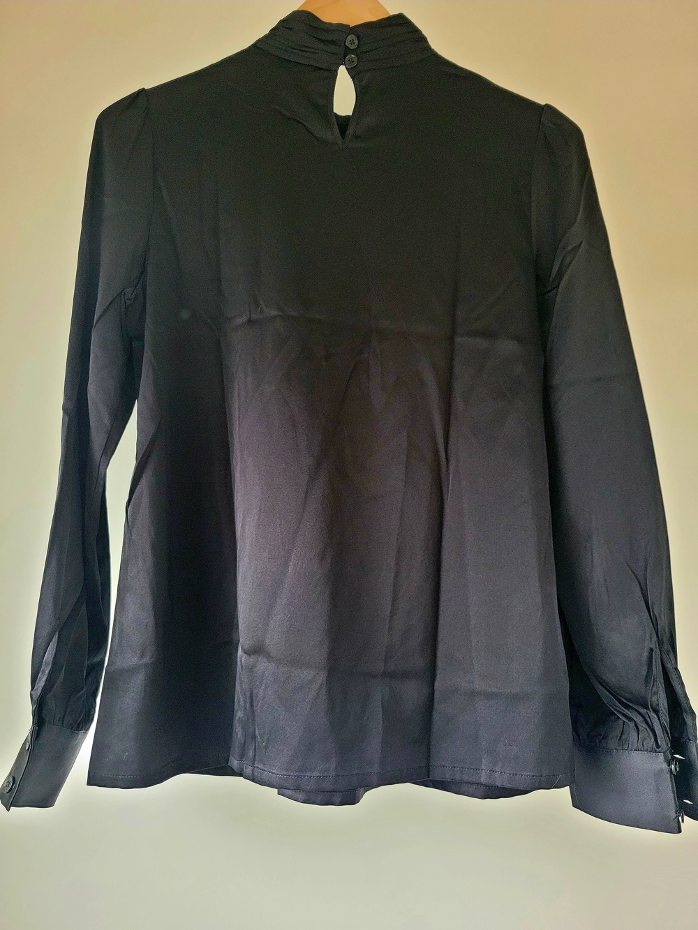 LILYSILK Black Silk High Neck Blouse NWT Small - Picture 3 of 6